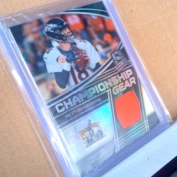 🏈🏆Peyton Manning "Game Used Patch - Championship Gear 71/99" Insert Card🏆🏈 - Picture 6 of 6